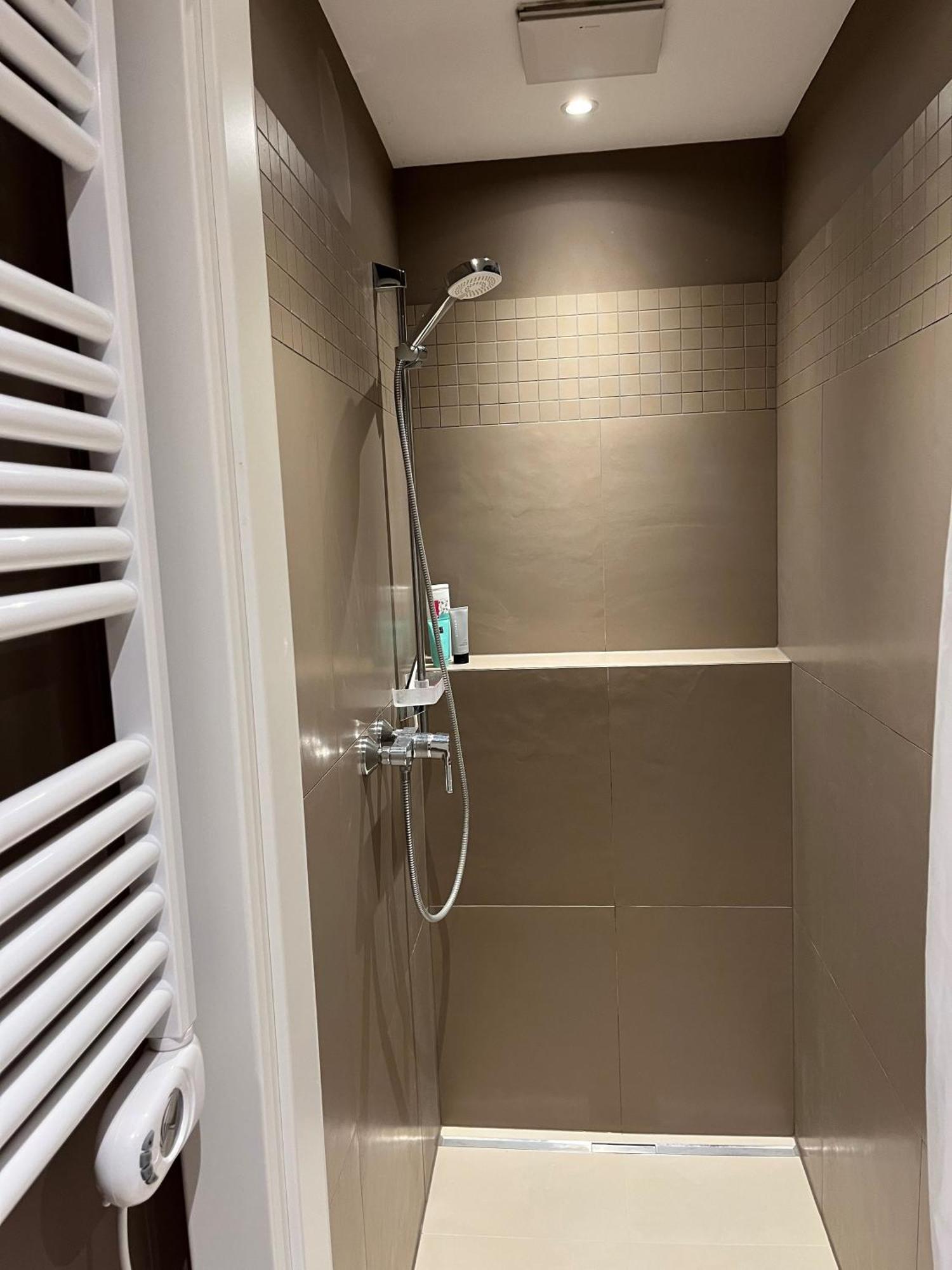 Barrierefreie Schoene Wohnung Im Eg ケセン エクステリア 写真