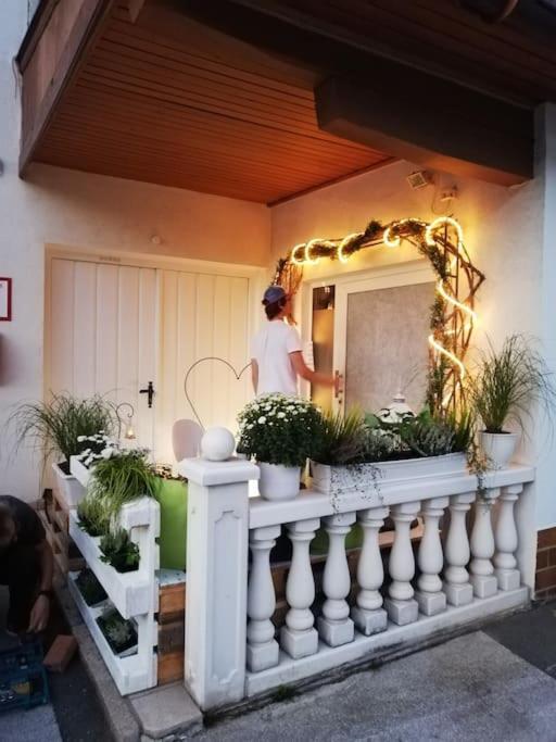 Barrierefreie Schoene Wohnung Im Eg ケセン エクステリア 写真