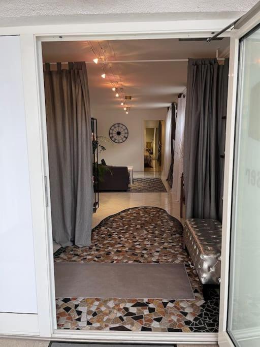 Barrierefreie Schoene Wohnung Im Eg ケセン エクステリア 写真